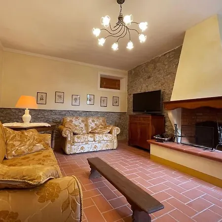 Holiday home Art Il Vecchio Merlo *